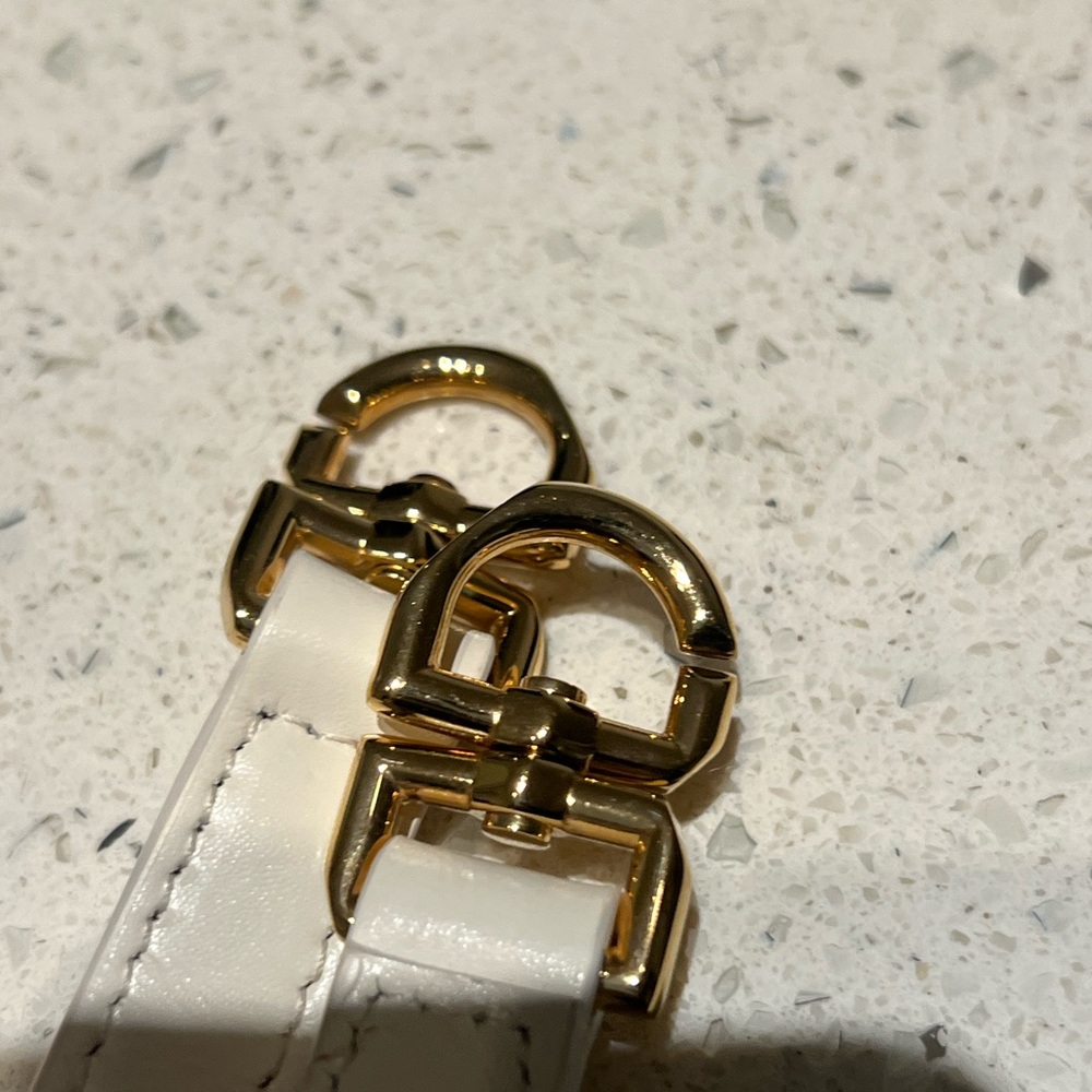 Givenchy white leather strap - Picture 6 of 7